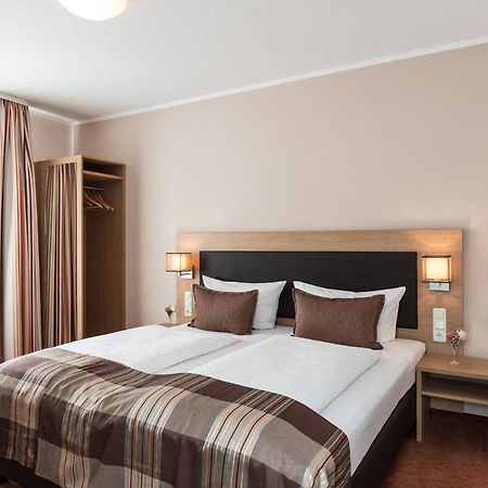 Hotel Sarah Heinsberg  Ngoại thất bức ảnh